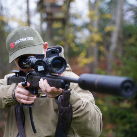 Celownik noktowizyjny noktowizor HIKMICRO Alpex 4K LRF z uchwytem pod IR