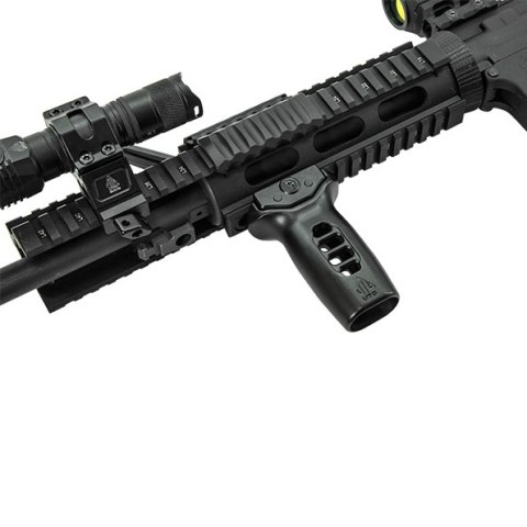 Chwyt przedni Leapers UTG Super Slim Picatinny pionowy czarny