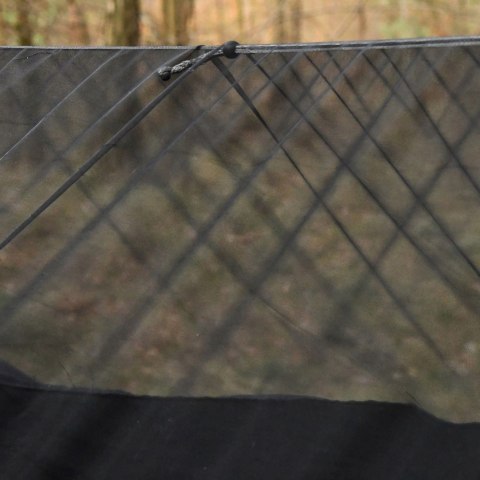 Hamak obozowy TigerWood Niedźwiedź z moskitierą czarny