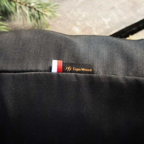 Hamak obozowy TigerWood Niedźwiedź z moskitierą czarny
