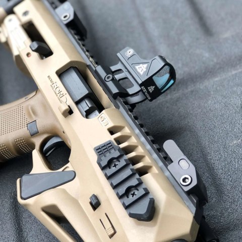 Kolimator AT3 Tactical ARO 3 MOA montaż .83"