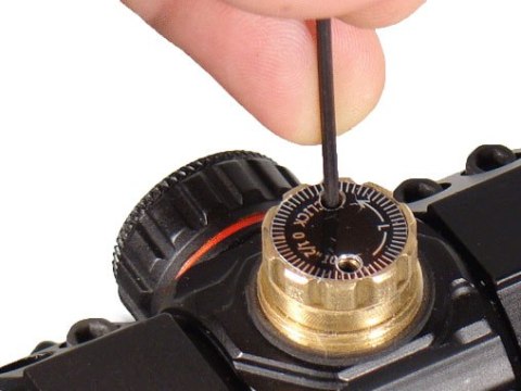 Kolimator Leapers UTG DS3039W 3.9'' 30 mm