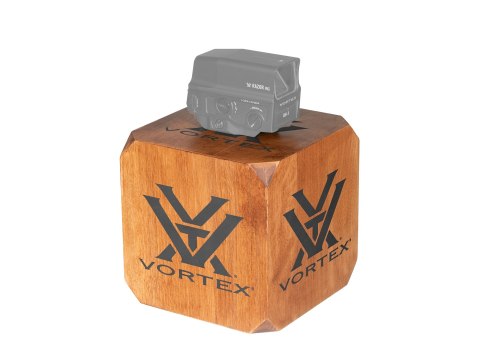 Kostka z logo Vortex VIP