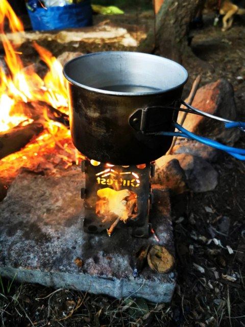 Kuchenka turystyczna Outrest