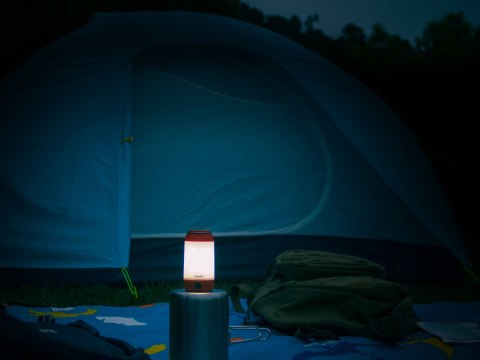Lampa kempingowa Fenix CL26R zielona