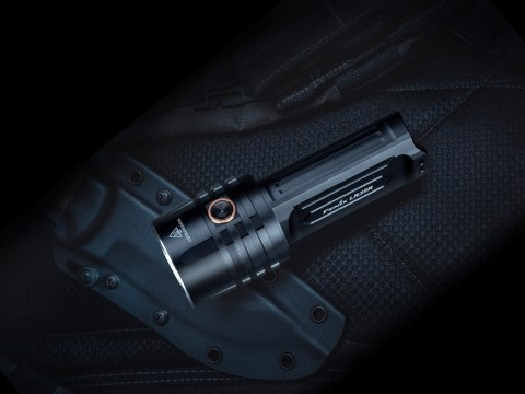 Latarka LED Fenix LR35R czarna