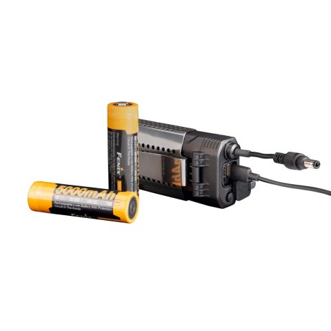 Latarka czołowa Fenix HP30R V2.0 czarna