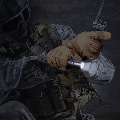 Latarka taktyczna LED Fenix PD36 Tac