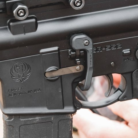 Dźwignia zwalniacza zamka Magpul B.A.D. Lever do AR15 / M4 MAG980
