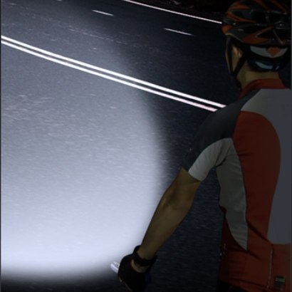 Lampa rowerowa Fenix BC21R V3.0