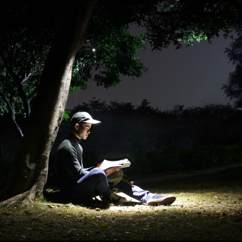 Latarka kątowa LED Fenix LD15R