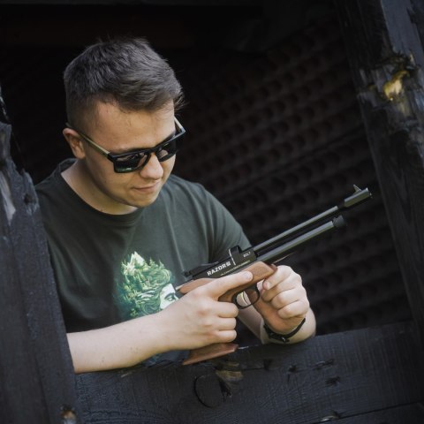 Pistolet wiatrówka RazorGun Bolt 4,5 mm CO2
