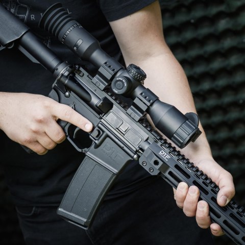 Celownik noktowizyjny noktowizor HIKMICRO Alpex 4K Lite z uchwytem pod IR