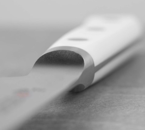 Mcusta Zanmai Classic Damascus VG-10 Corian Nóż Szefa 18 cm