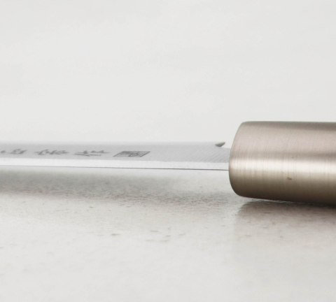 Mcusta Sengoku White Micarta Damascus VG-10 8,6 cm