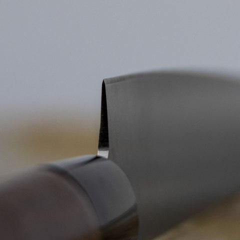 Kanetsune 900 VG-10 Nóż Szefa kuchni 18 cm