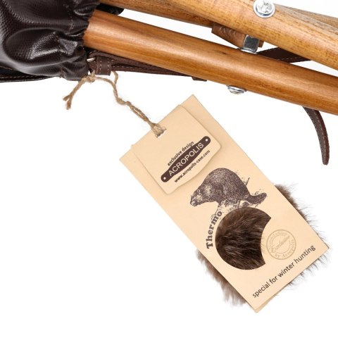 Krzesło Acropolis z siedziskiem z naturalnego futra bobra