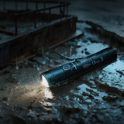 Latarka LED Fenix WF30RE (2025)