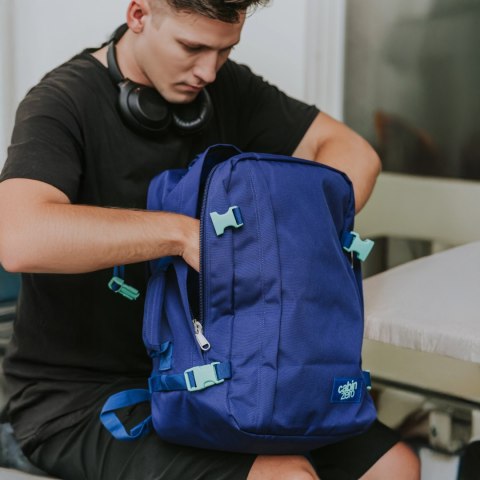 Plecak podręczny CabinZero Classic 28 l deep ocean