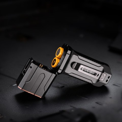 Latarka LED Fenix TK28R