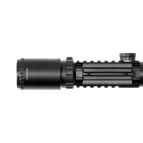 Luneta celownicza Combat 2-6x28 TAC 30 mm iRD Mildot + montaż 22 mm