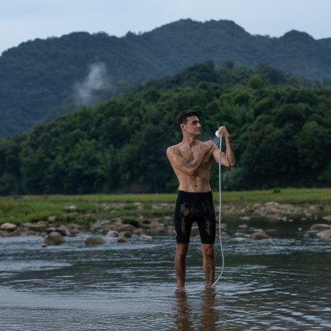 Prysznic campingowy Flextail Max Shower - white