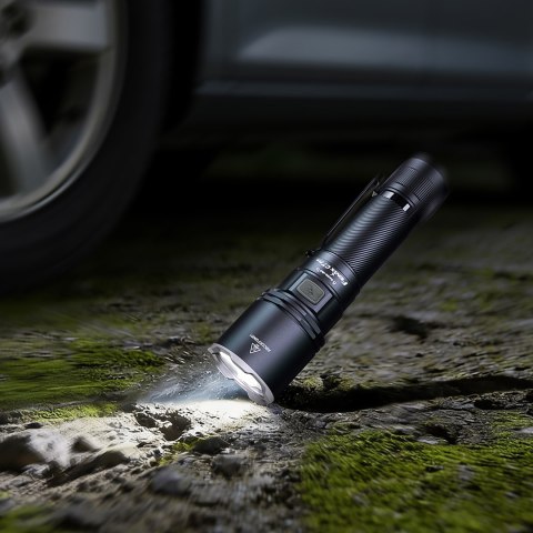 Latarka LED Fenix C7 PRO