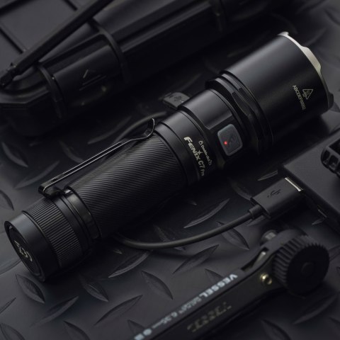 Latarka LED Fenix C7 PRO