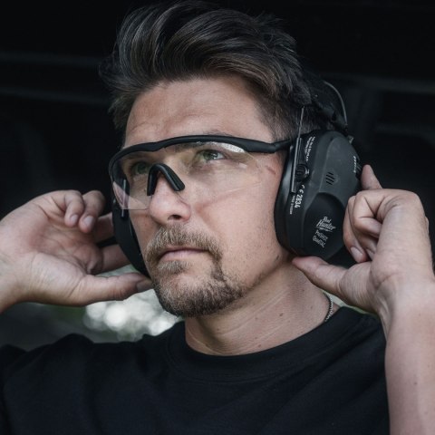 Ochronniki słuchu aktywne RealHunter Active ProSHOT QuadTAC czarne