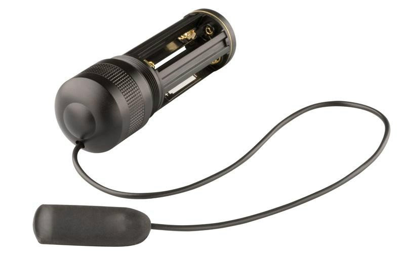 The switch on the cable flashlight Led Lenser P7