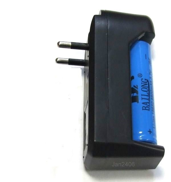 Charger + Rechargeable 18650